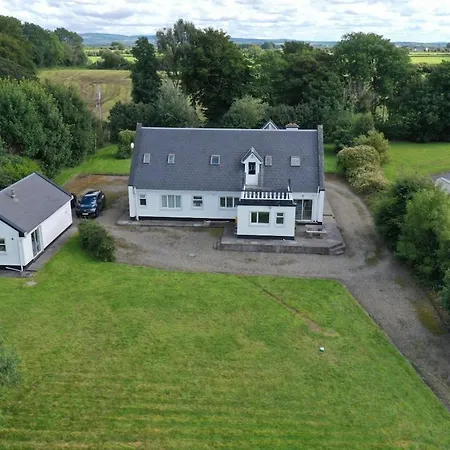 Detached House Enjoying Amazing Views Of Burren Mountain Tubber