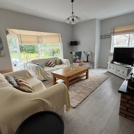 بيت للعطل Detached House Enjoying Amazing Views Of Burren Mountain