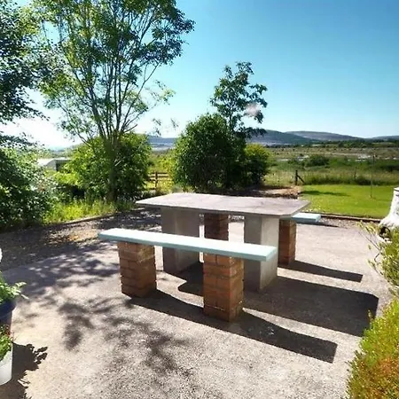 Ferienhaus Detached House Enjoying Amazing Views Of Burren Mountain